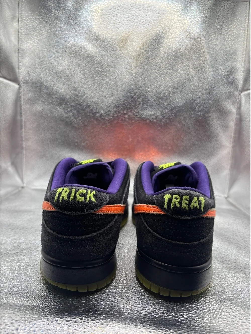 Nike sb Dunk low night of mischief Halloween